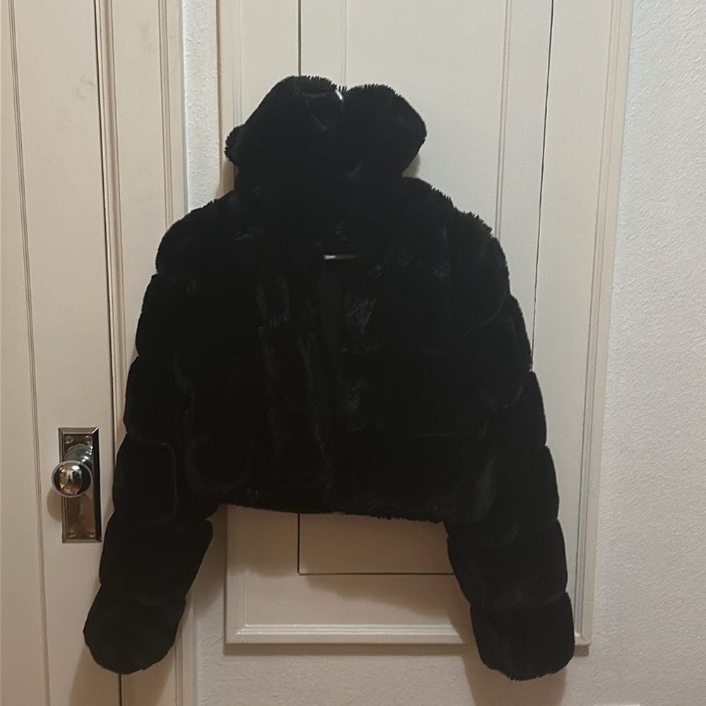 Faux Fur coat w/ Hood